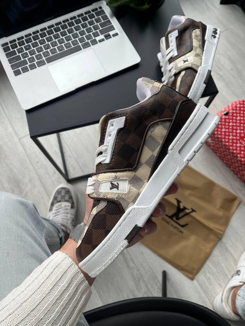 Louis Vuitton Trainer Monogram Brown