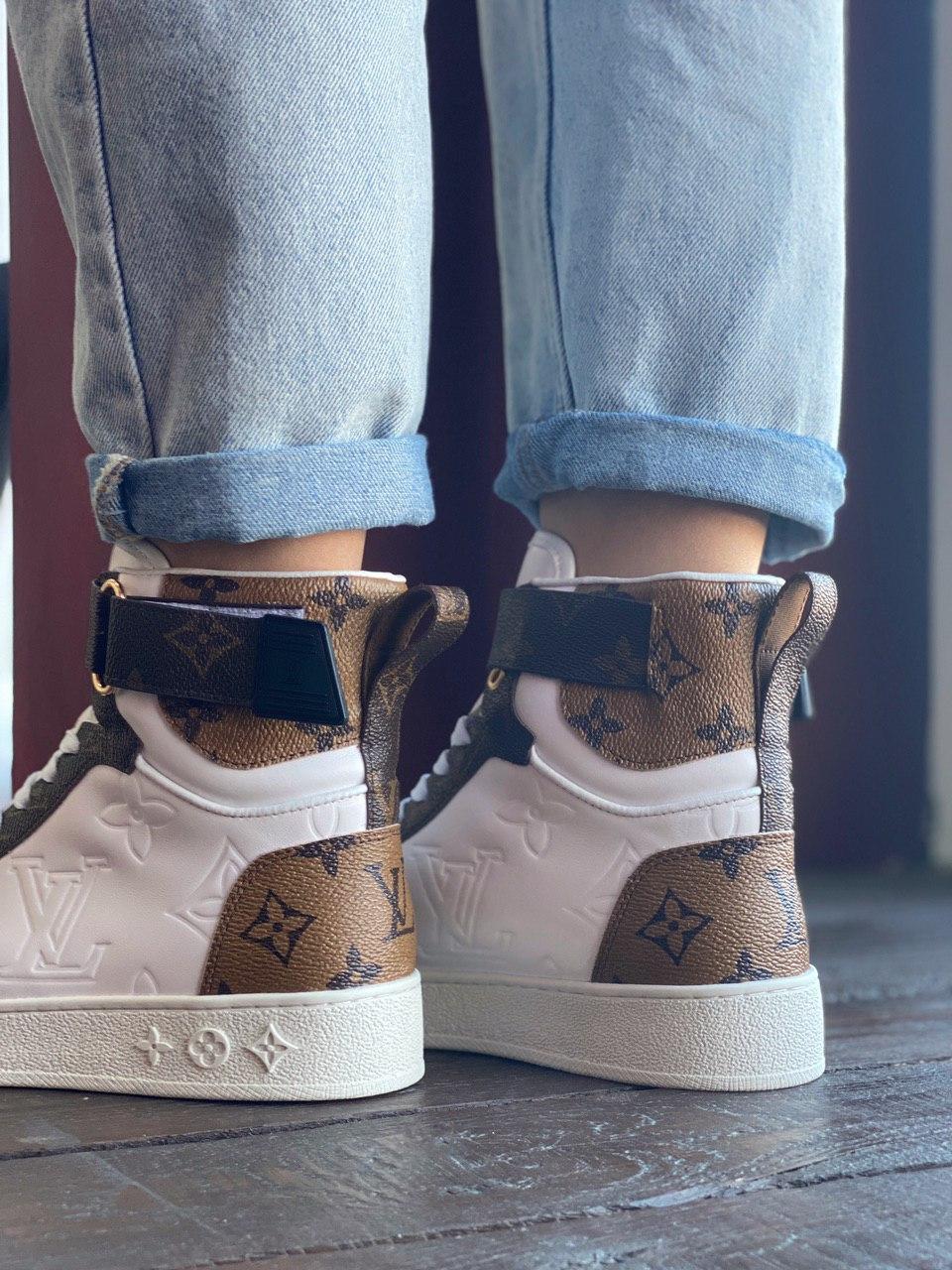 Louis Vuitton Sneakers High Brown White