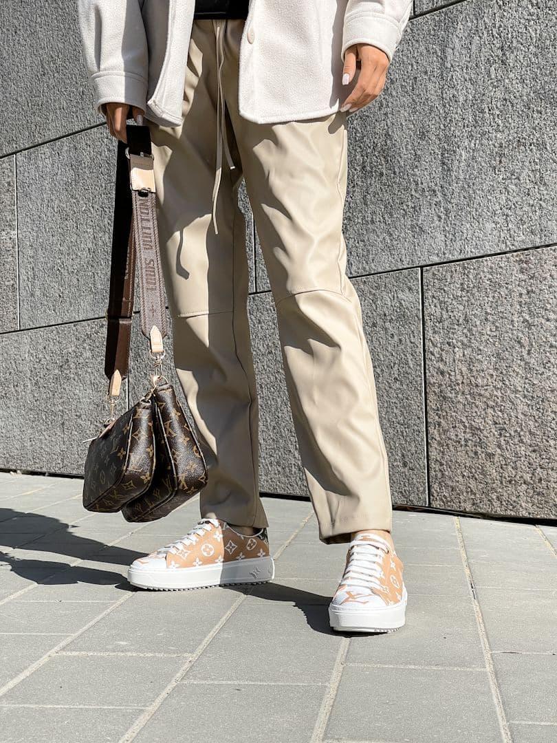 Louis Vuitton Brown White 1