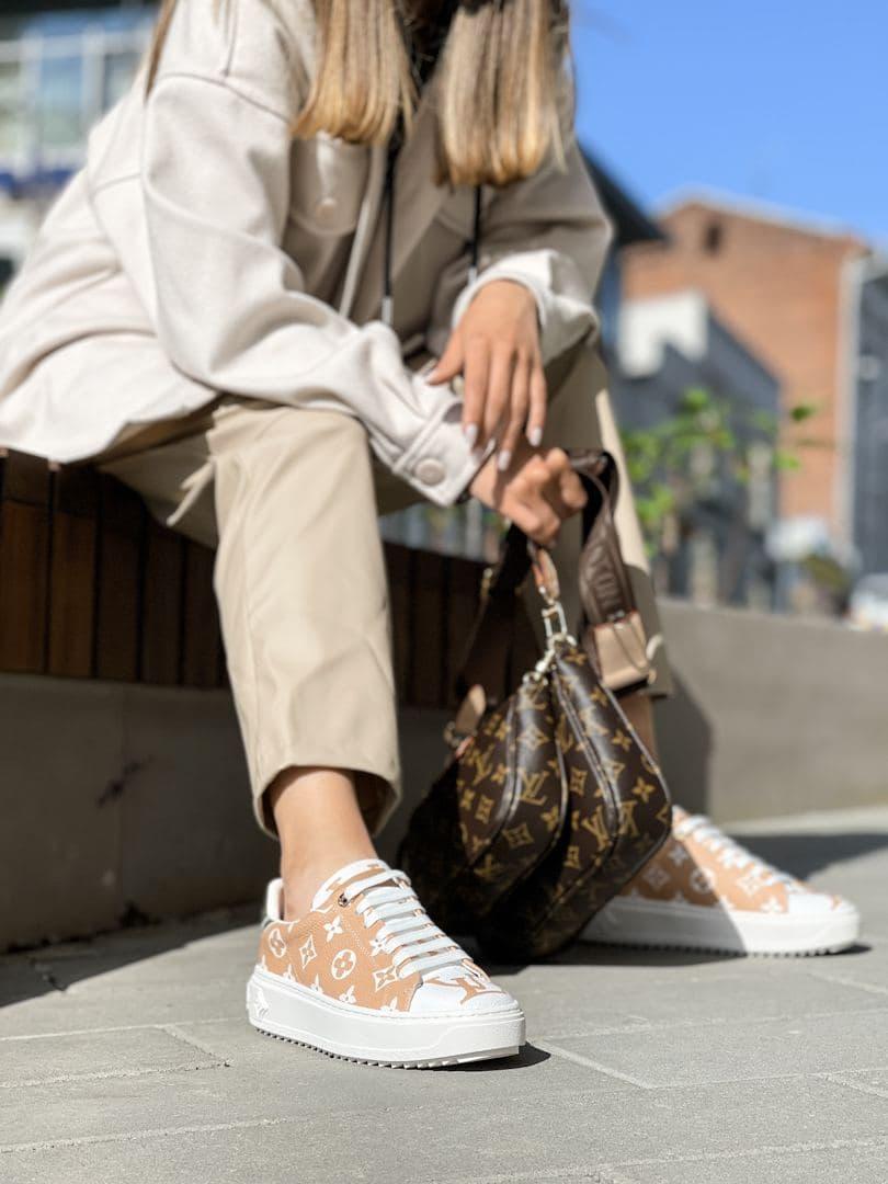 Louis Vuitton Brown White 1