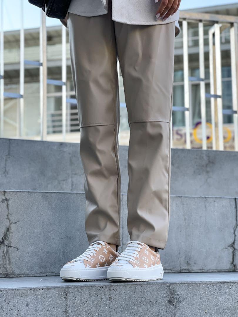 Louis Vuitton Brown White 1