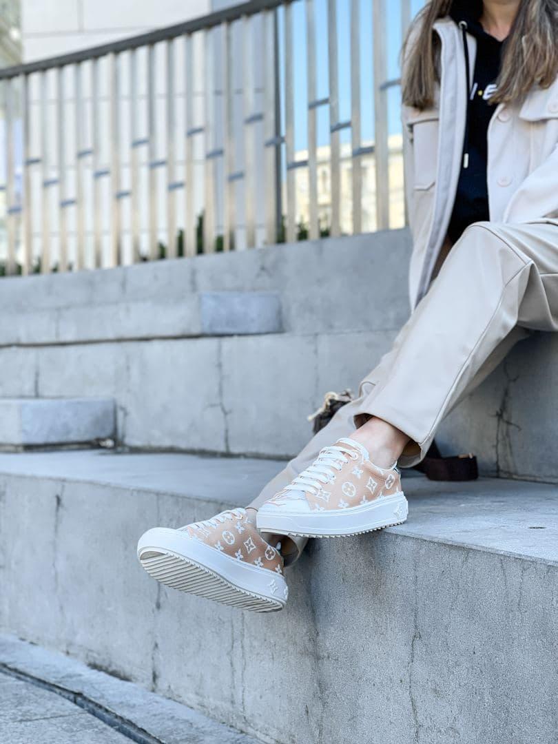 Louis Vuitton Brown White 1