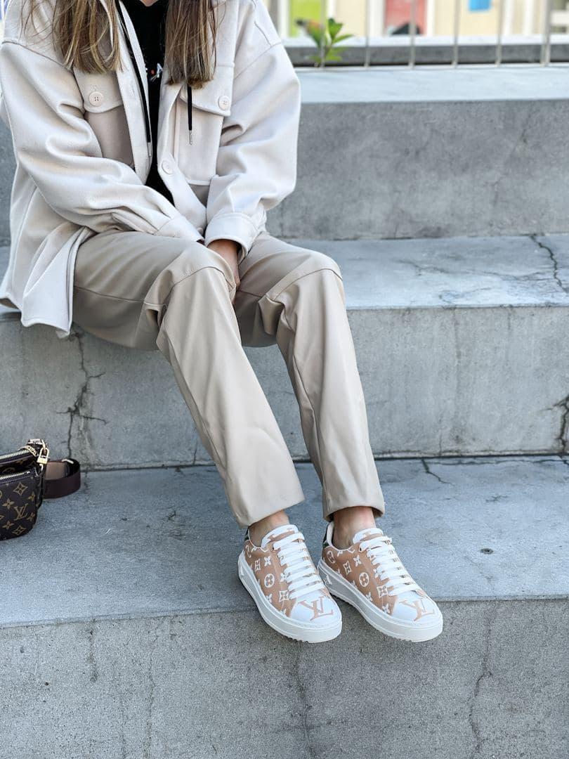 Louis Vuitton Brown White 1