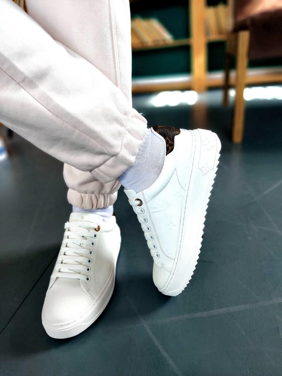 Louis Vuitton White Brown