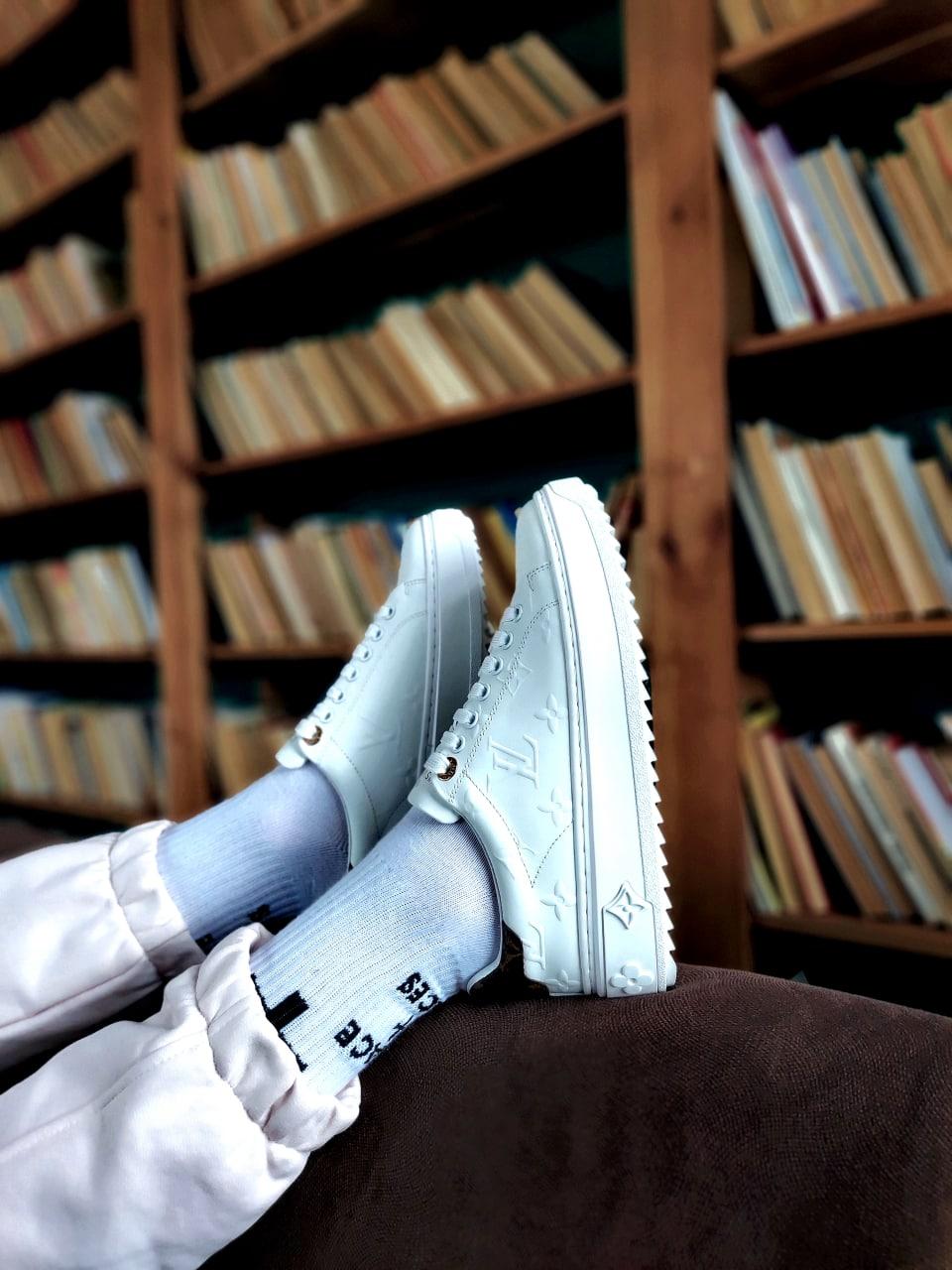 Louis Vuitton White Brown