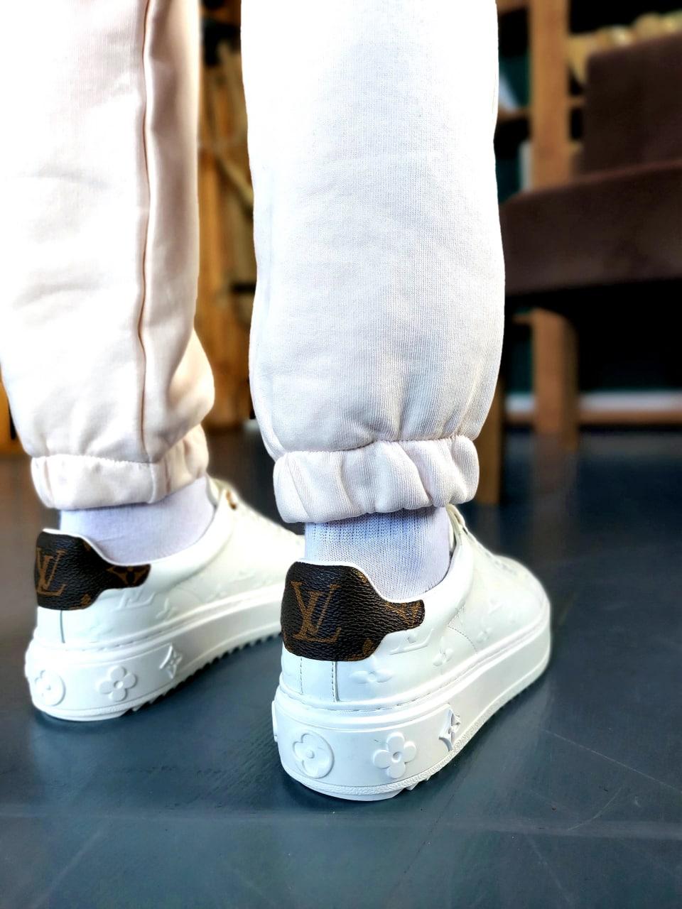 Louis Vuitton White Brown