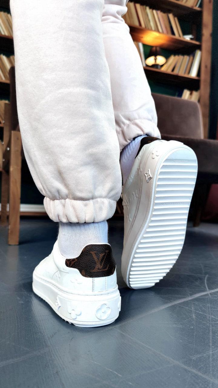 Louis Vuitton White Brown