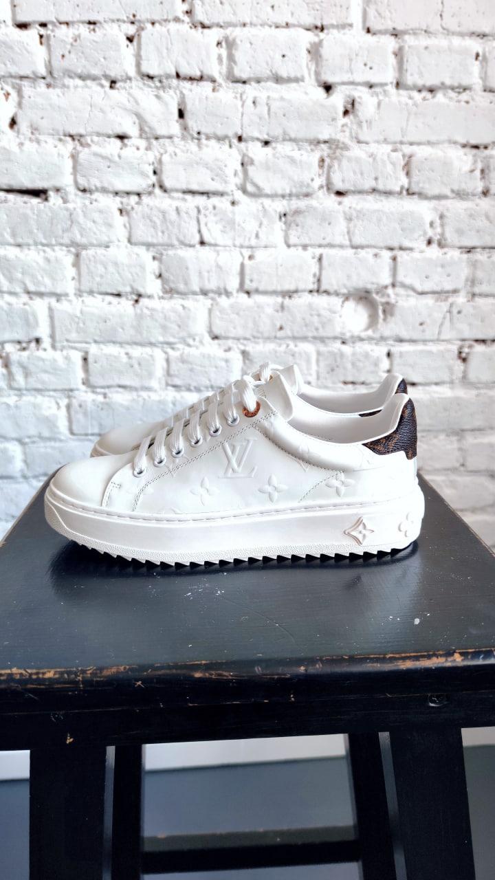 Louis Vuitton White Brown
