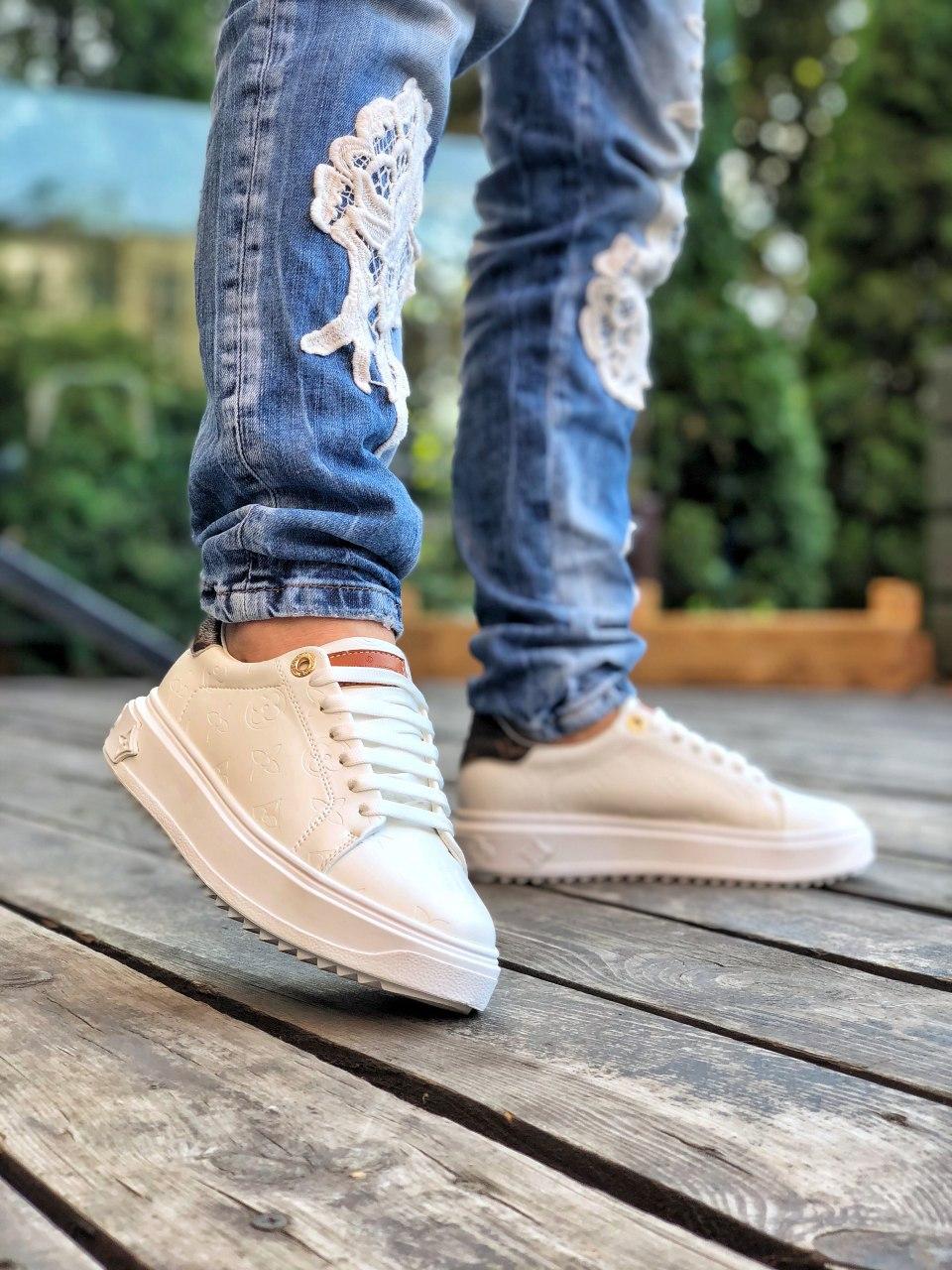 Louis Vuitton White Brown