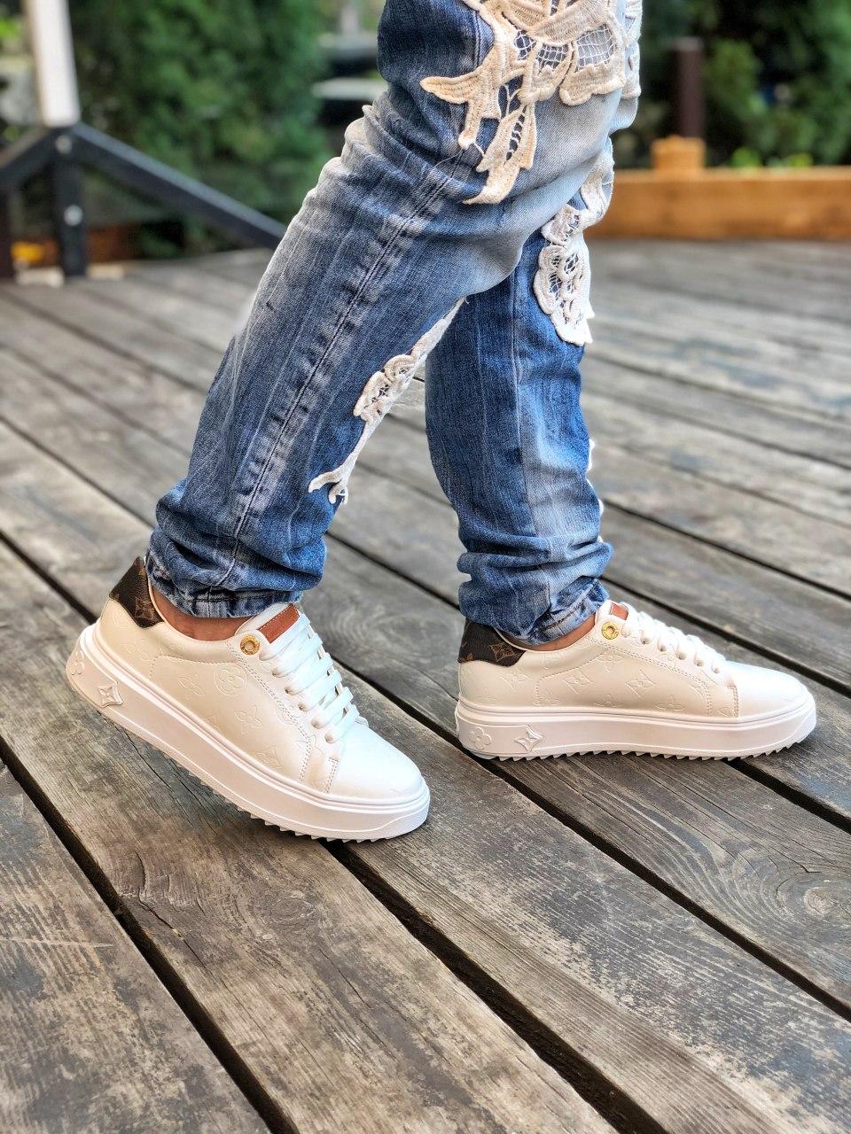 Louis Vuitton White Brown