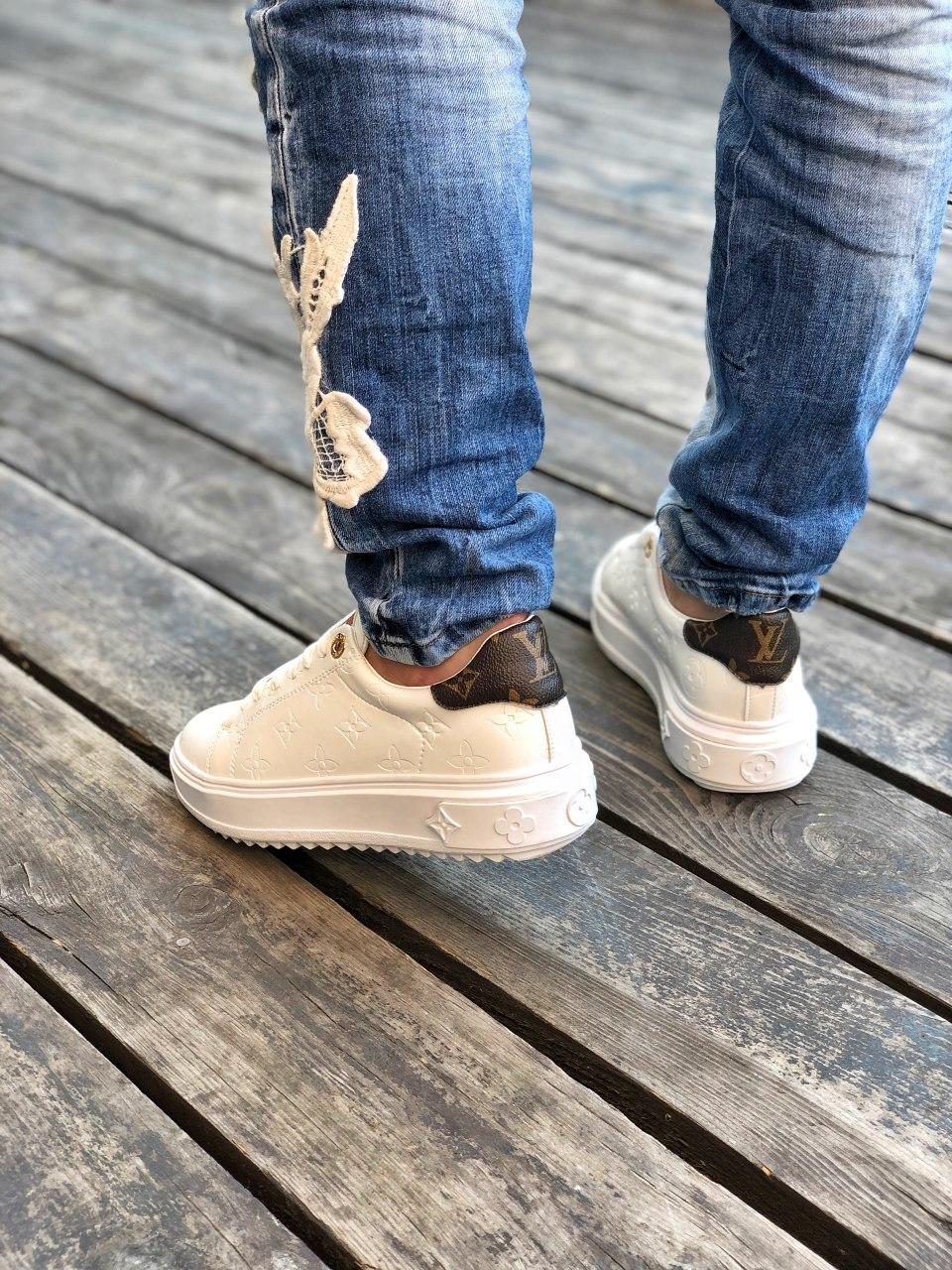 Louis Vuitton White Brown