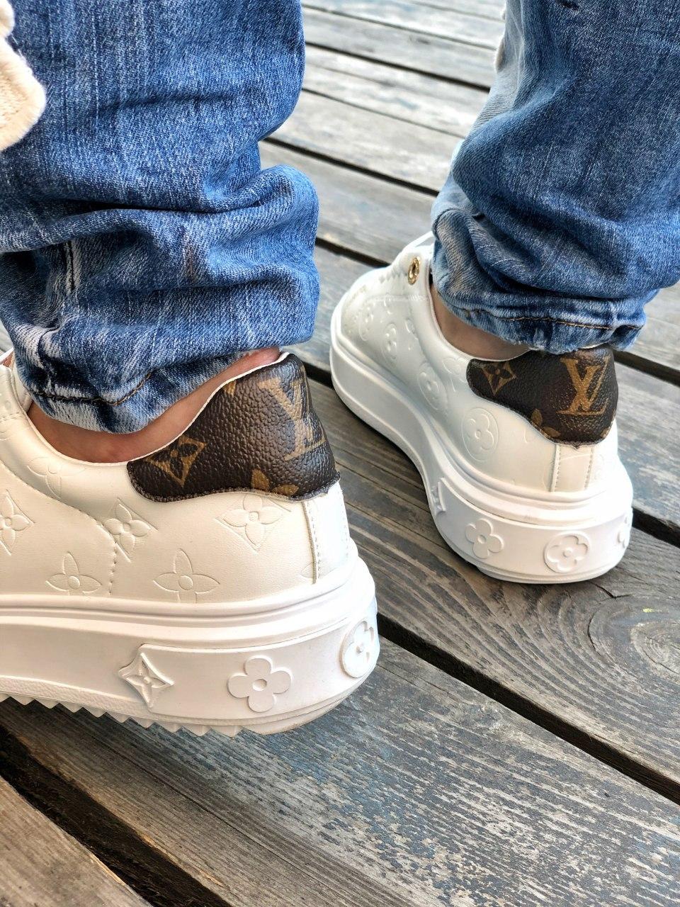 Louis Vuitton White Brown