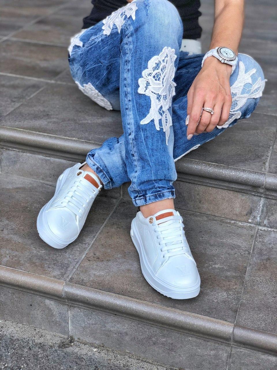 Louis Vuitton White Brown