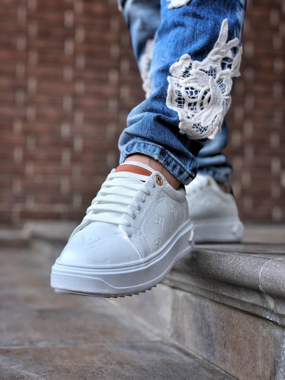 Louis Vuitton White Brown