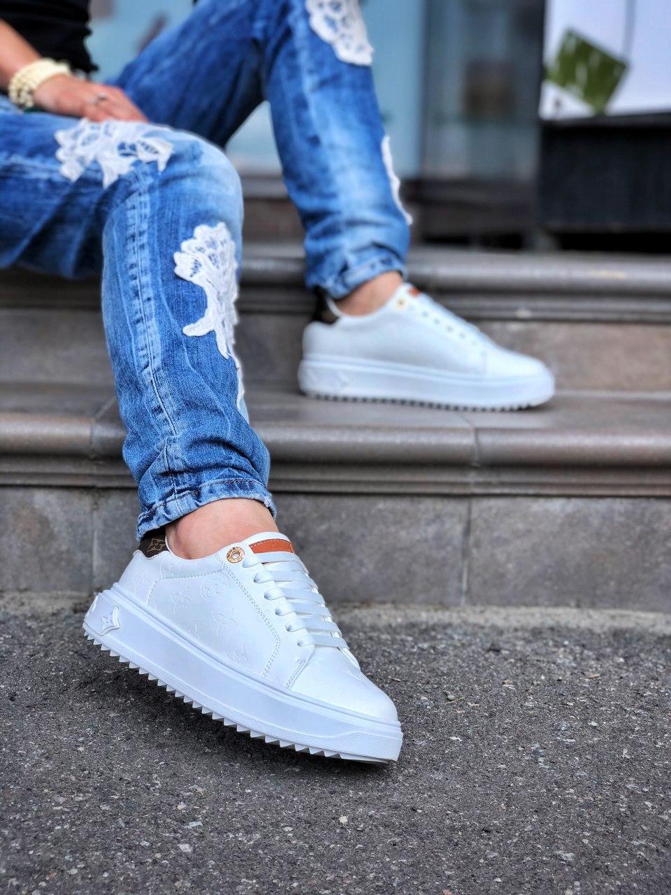 Louis Vuitton White Brown