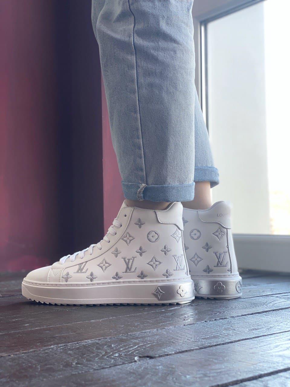 Louis Vuitton Sneakers High White