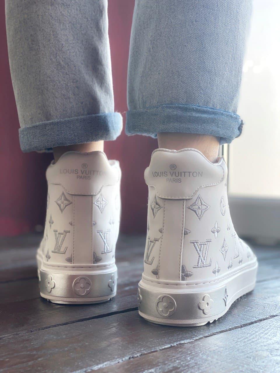 Louis Vuitton Sneakers High White