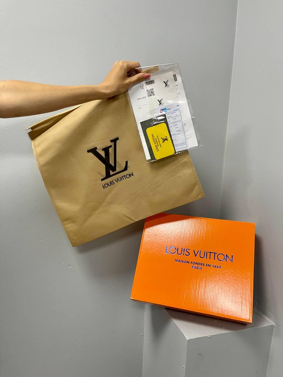 Louis Vuitton Sneakers Pendant