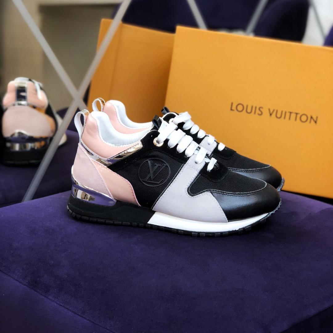 Louis Vuitton Run Away Black Pink