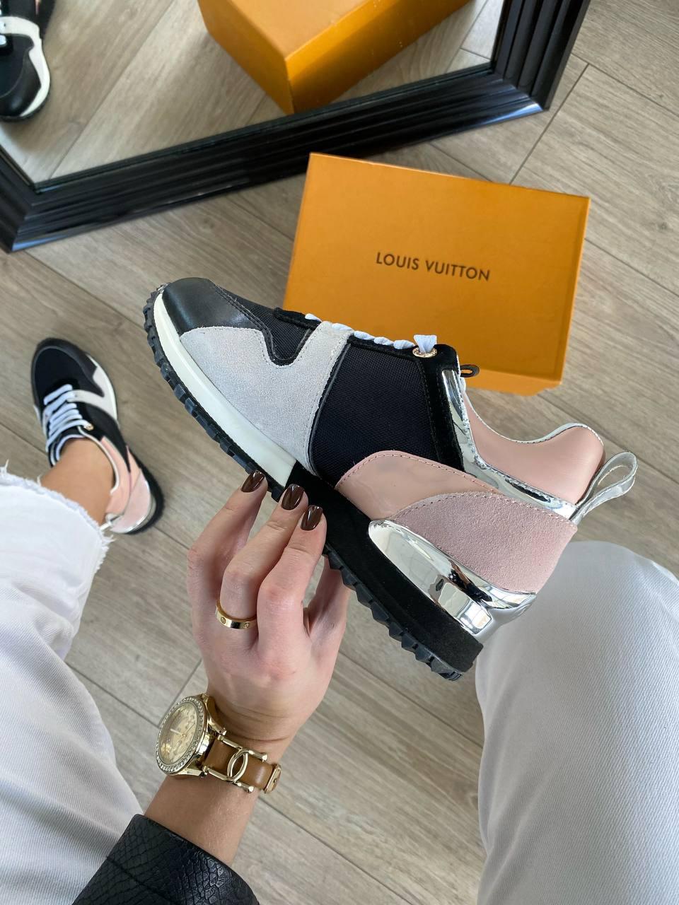 Louis Vuitton Run Away Black Pink