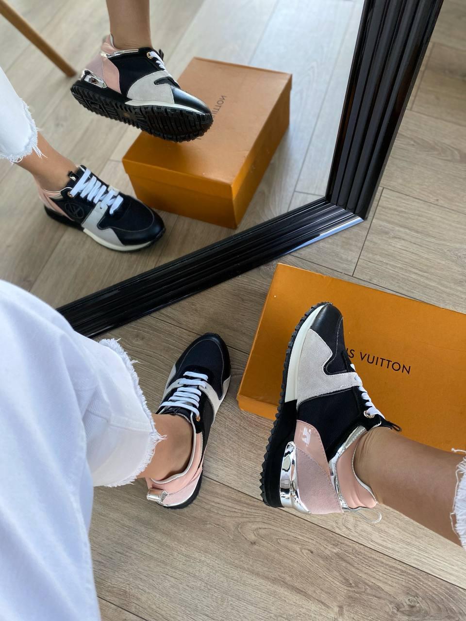 Louis Vuitton Run Away Black Pink