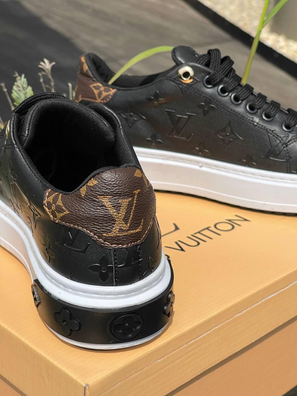 Louis Vuitton Time Out Black