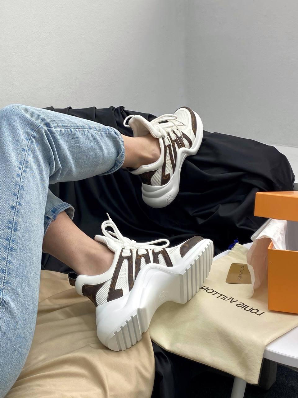 Louis Vuitton Arclight Monogram White