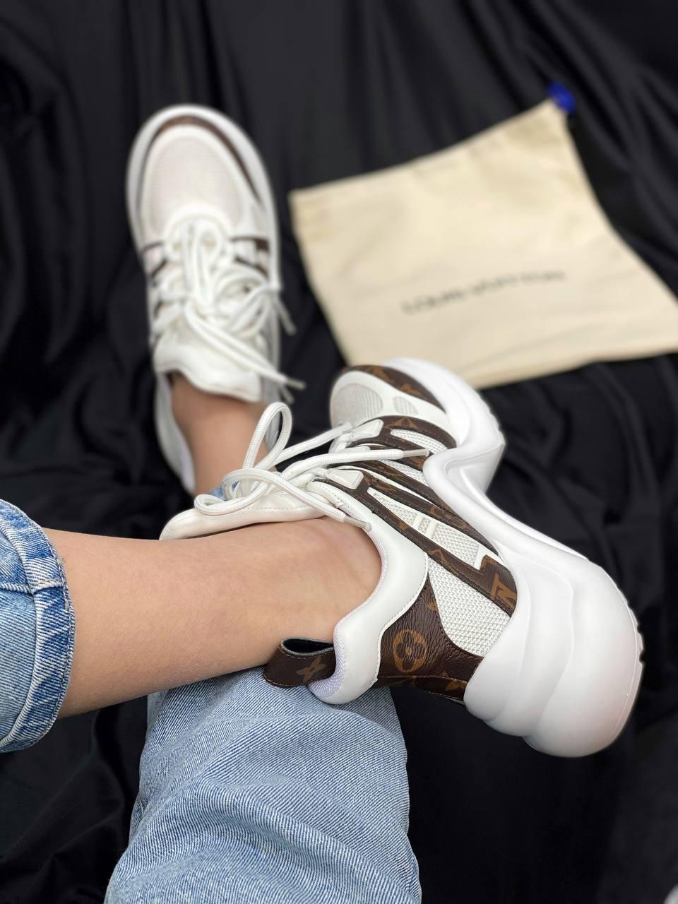Louis Vuitton Arclight Monogram White