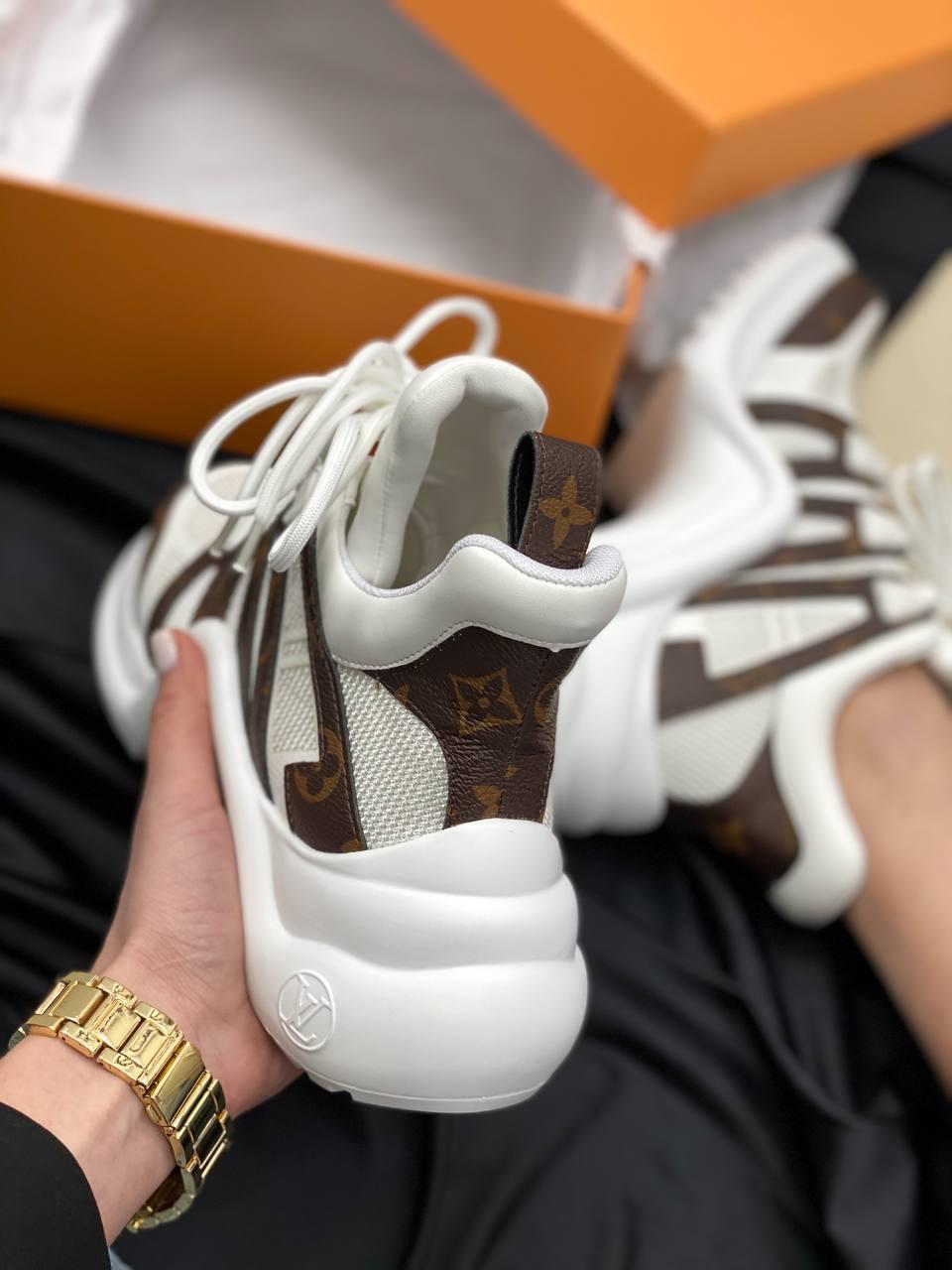 Louis Vuitton Arclight Monogram White