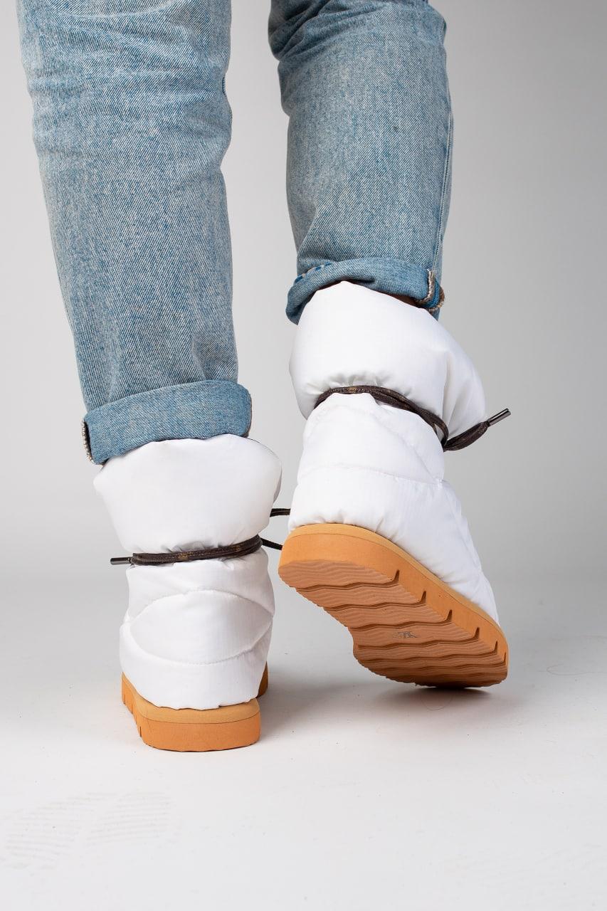 Louis Vuitton Feather Casual White