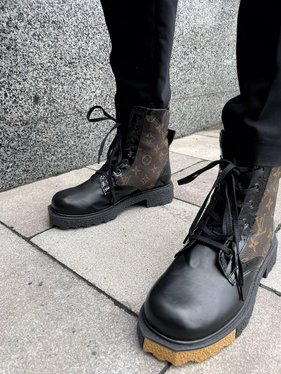 Louis Vuitton Boots Black Fur
