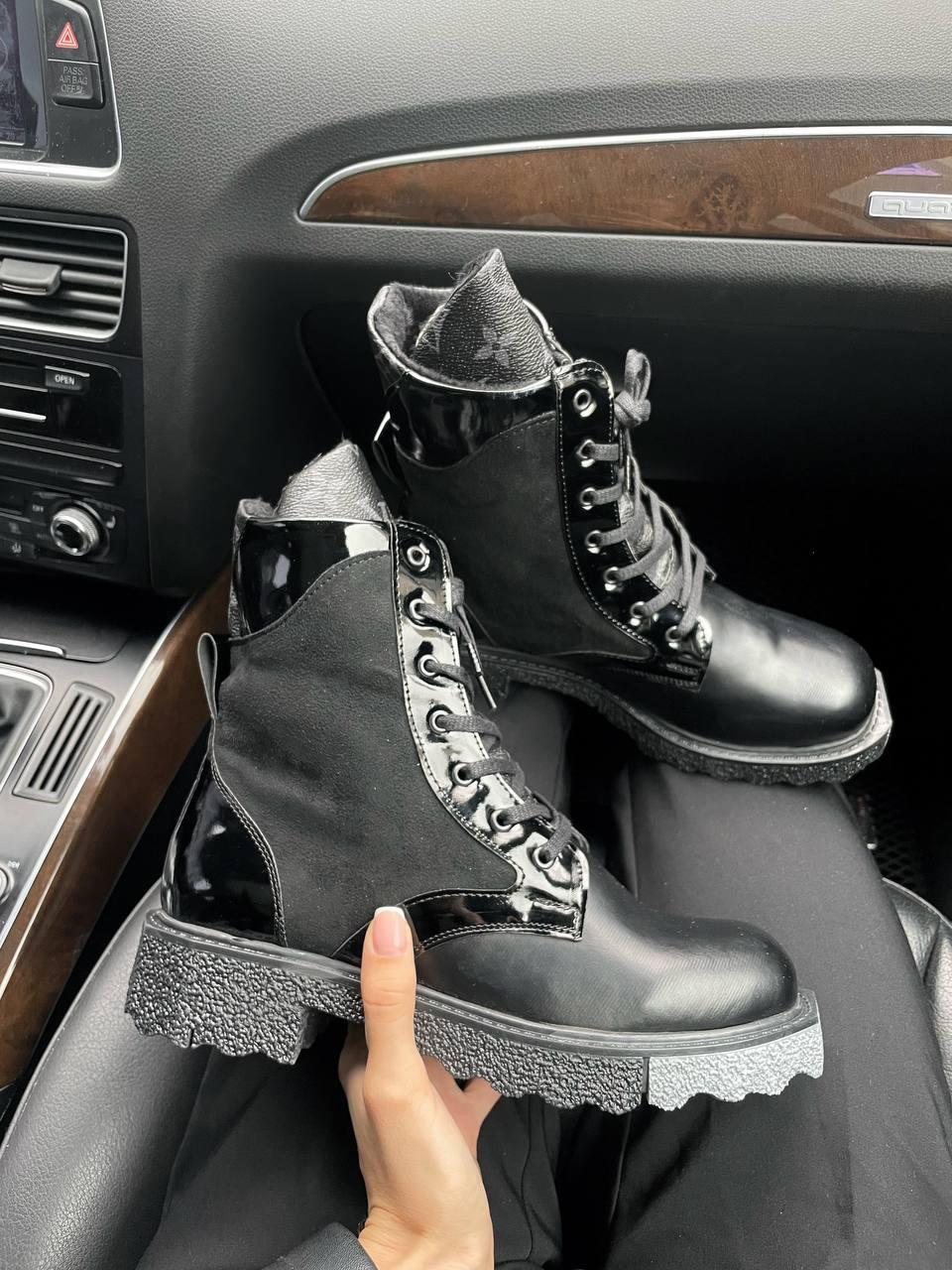Louis Vuitton Boots Black Fur v2