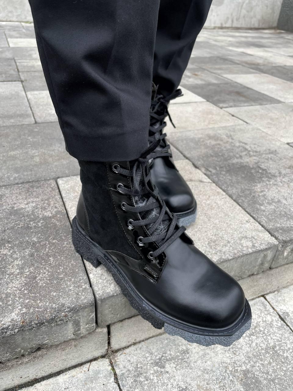 Louis Vuitton Boots Black Fur v2