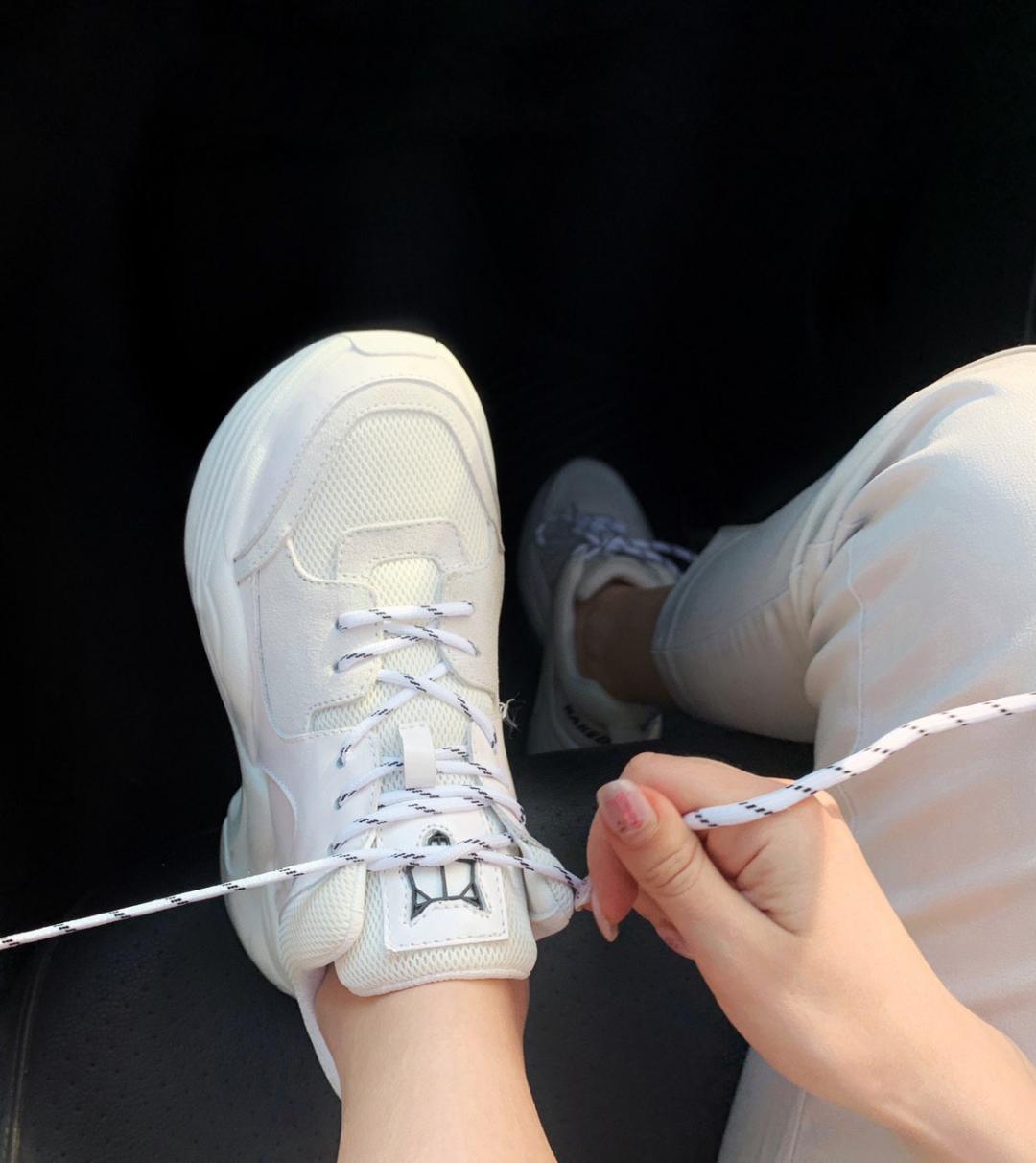 Naked Wolf White 1