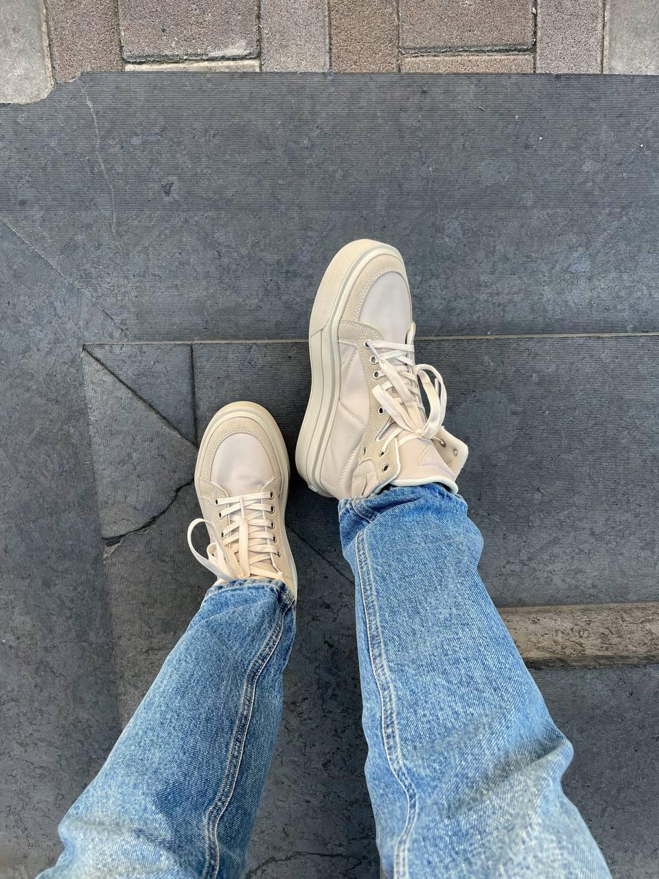Prada Re-Nylon Bryshed High Beige