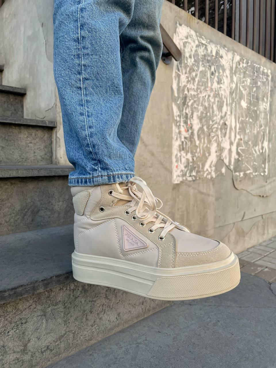 Prada Re-Nylon Bryshed High Beige
