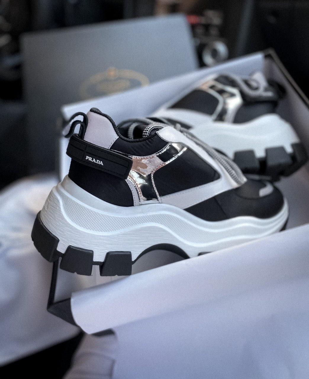 Prada Chunky Black White