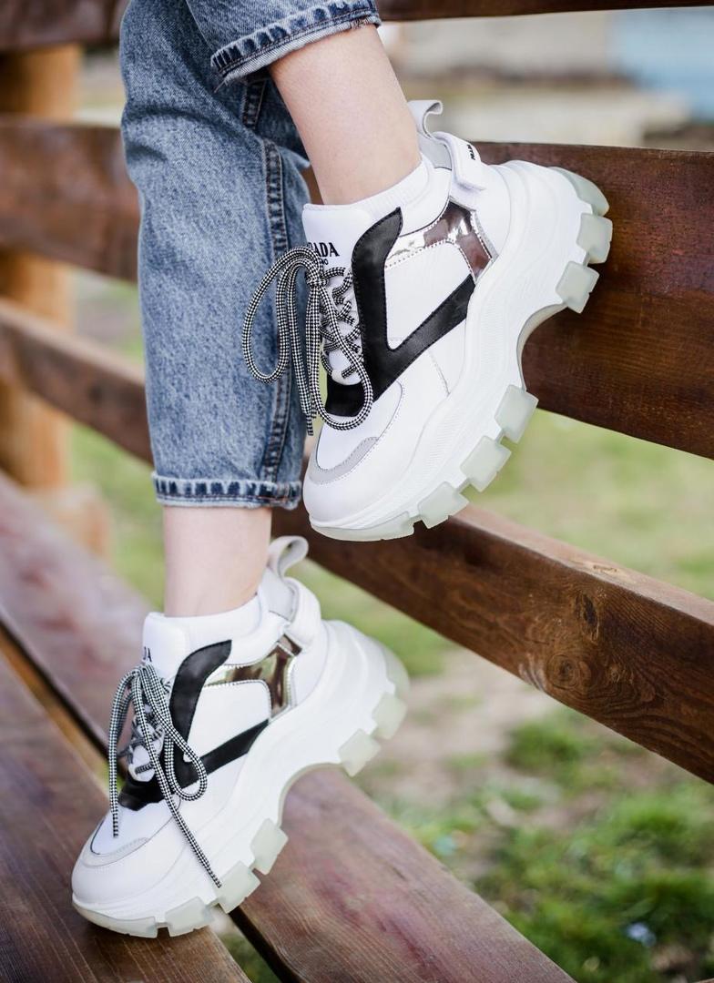 Prada Chunky White Black