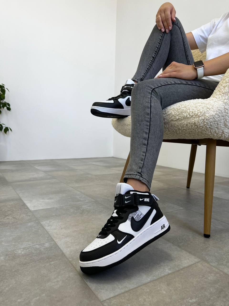 Nike Air force1 Mid lv8 utility Black White v2