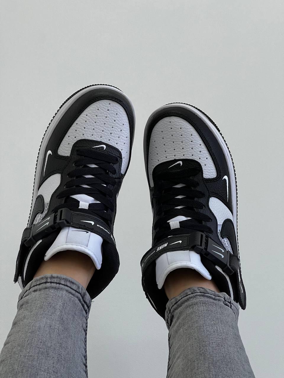 Nike Air force1 Mid lv8 utility Black White v2