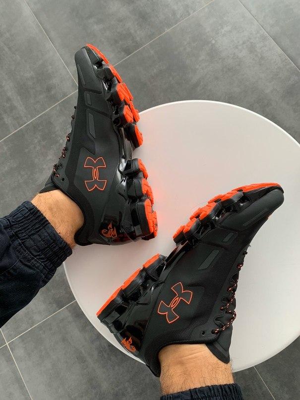 Under Armour Black Orange