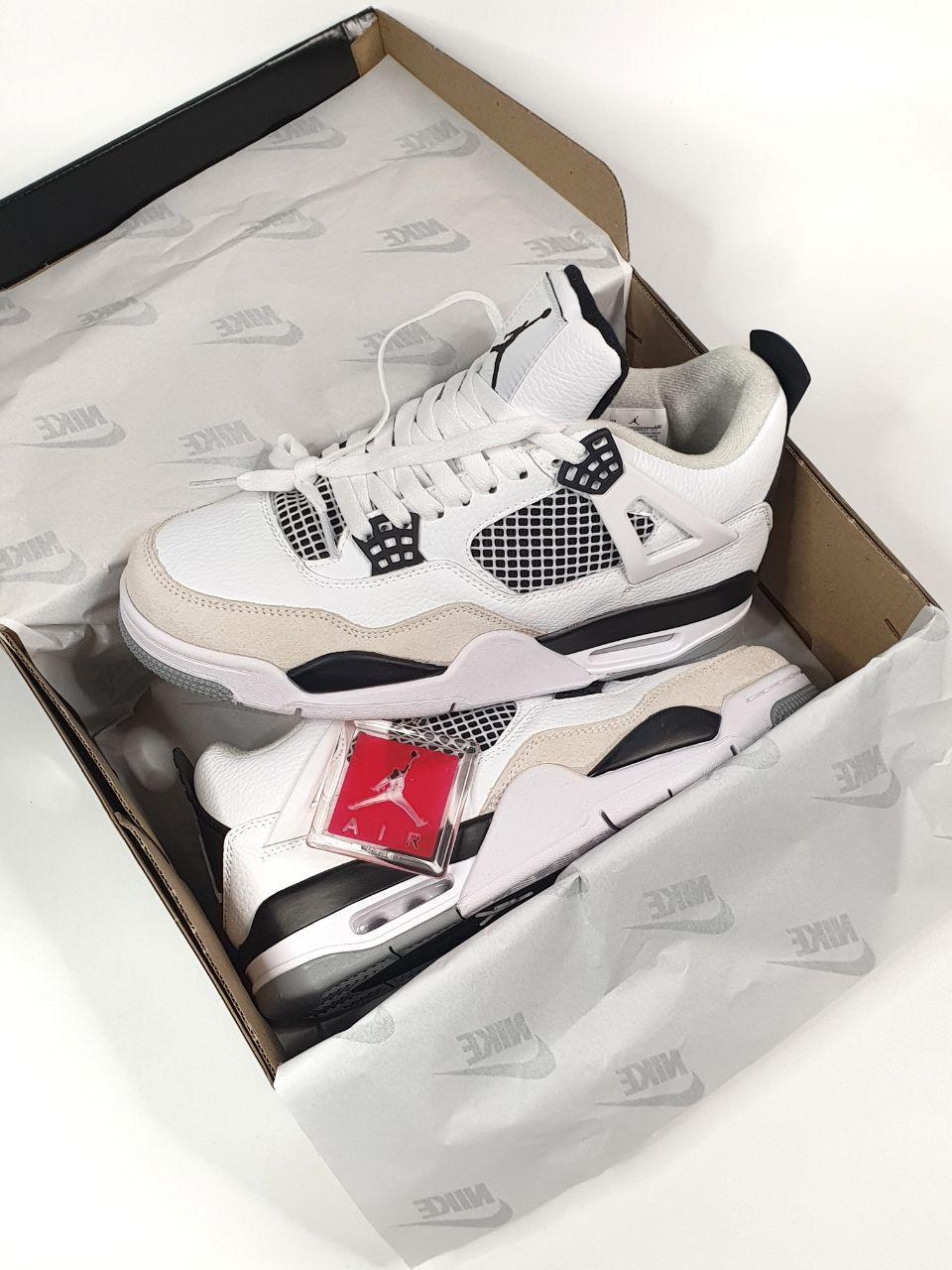 Nike Air Jordan 4 Military Black