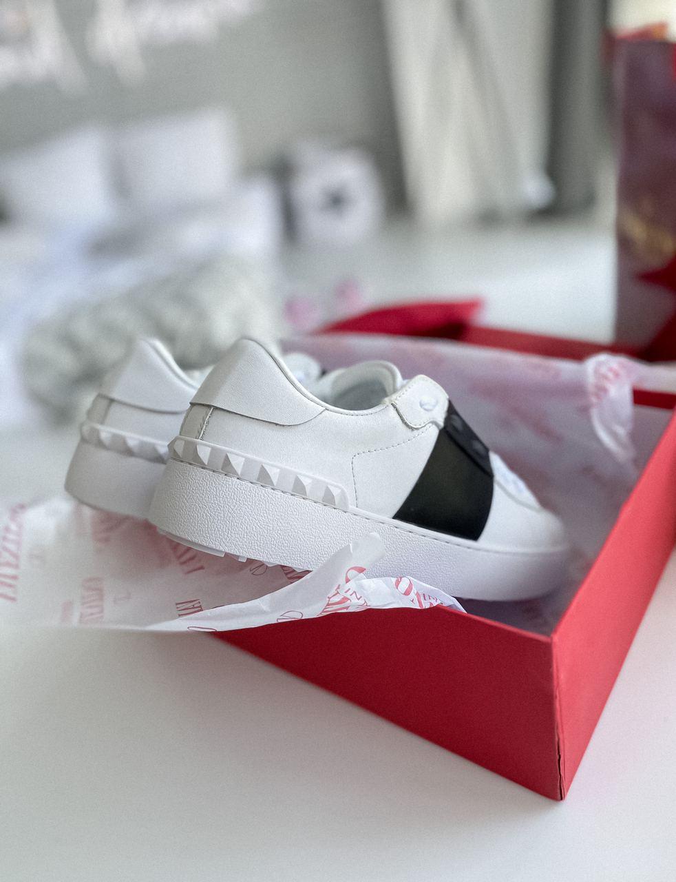 Valentino Low White Black