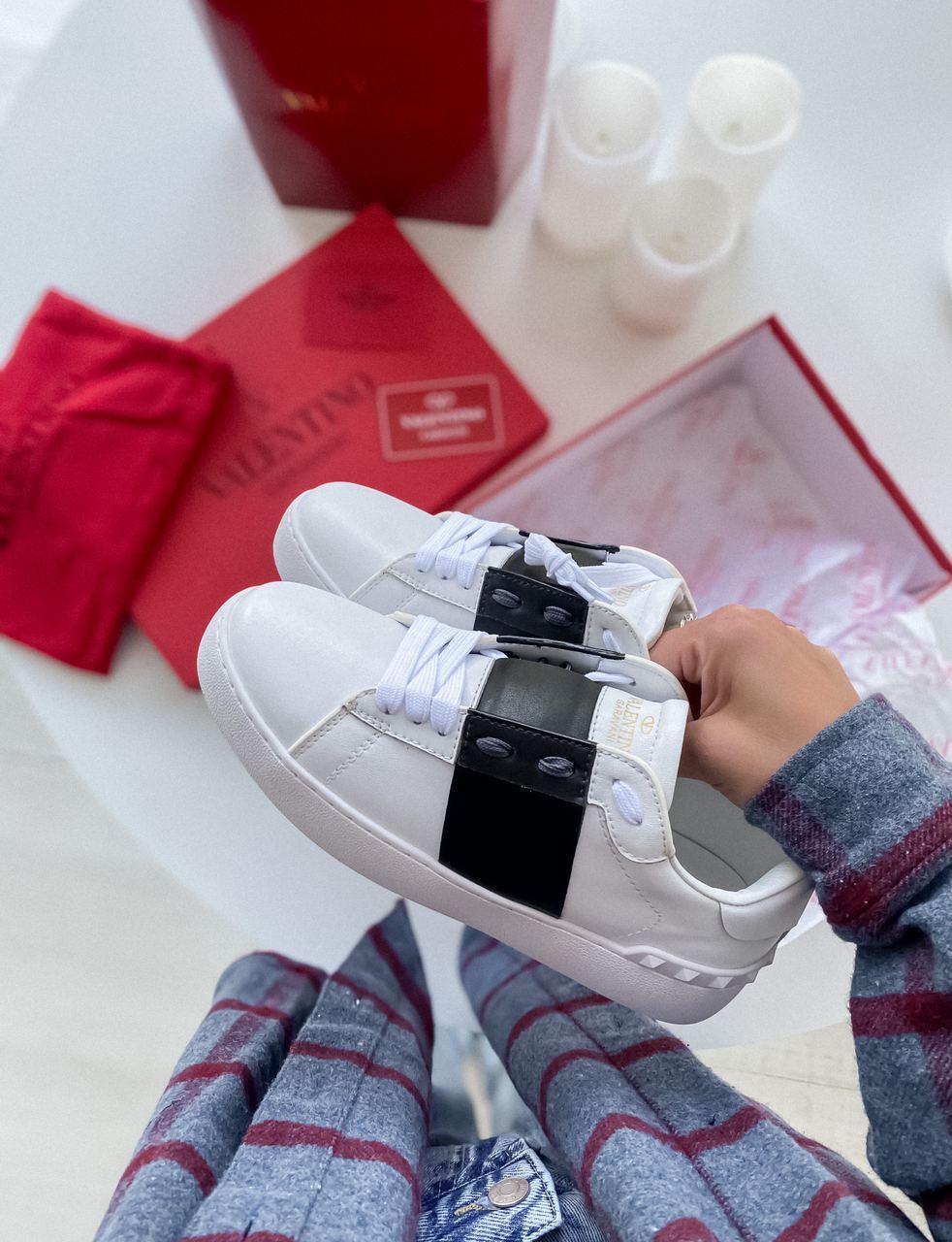 Valentino Low White Black