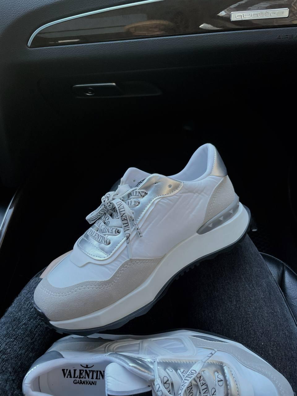 Valentino Garavani White