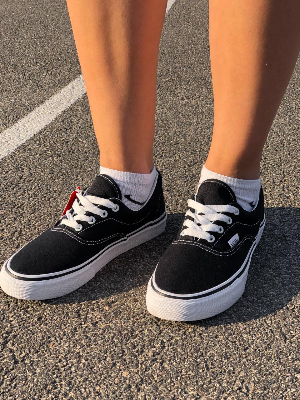 Vans Era Black White