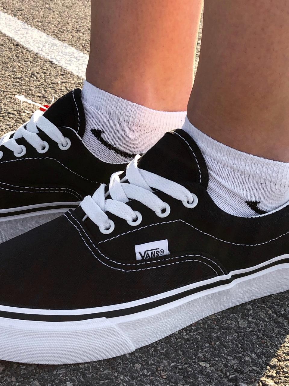 Vans Era Black White