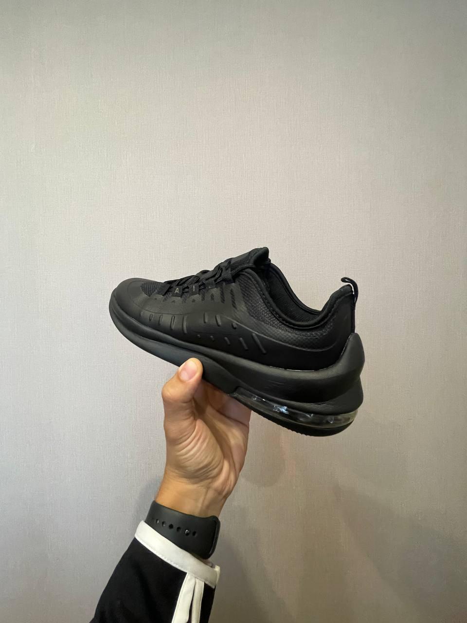 Nike Air Max Axis Black