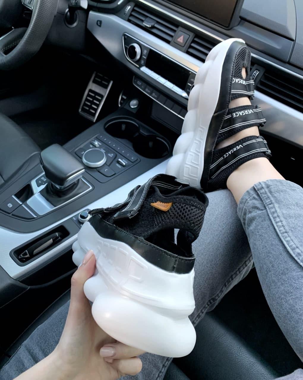 Versace Chain React Black White