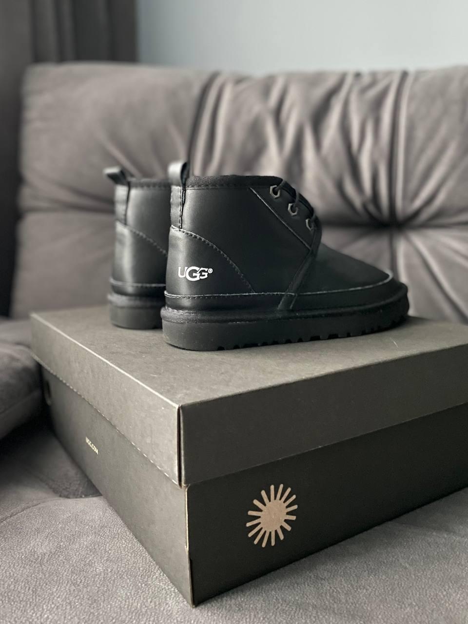 UGG Neumel Leather Black